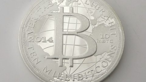 仮想通貨のビットコイン、投資家は知らない海外での調査結果